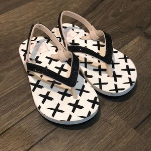Girl reef sandals